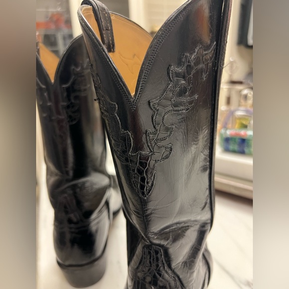 Lucchese Alligator boots - Picture 8 of 9